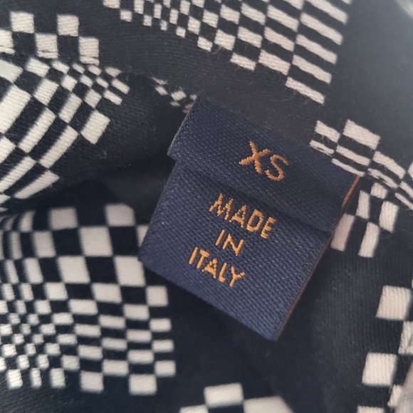 Louis Vuitton Men's Classic Black & White Damier Shirt - Picture 11 of 15